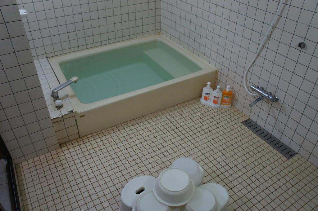 Miyoshiya Ryokan Tanabe Exterior photo